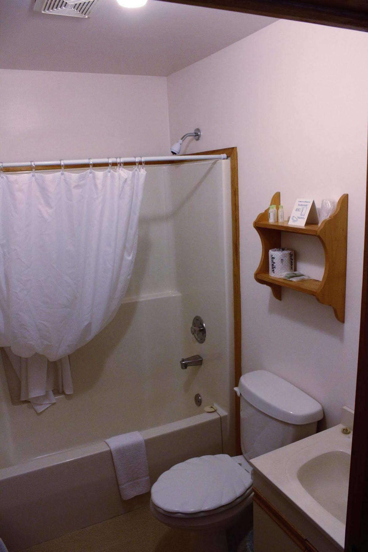 Brier Island Lodge Westport Экстерьер фото