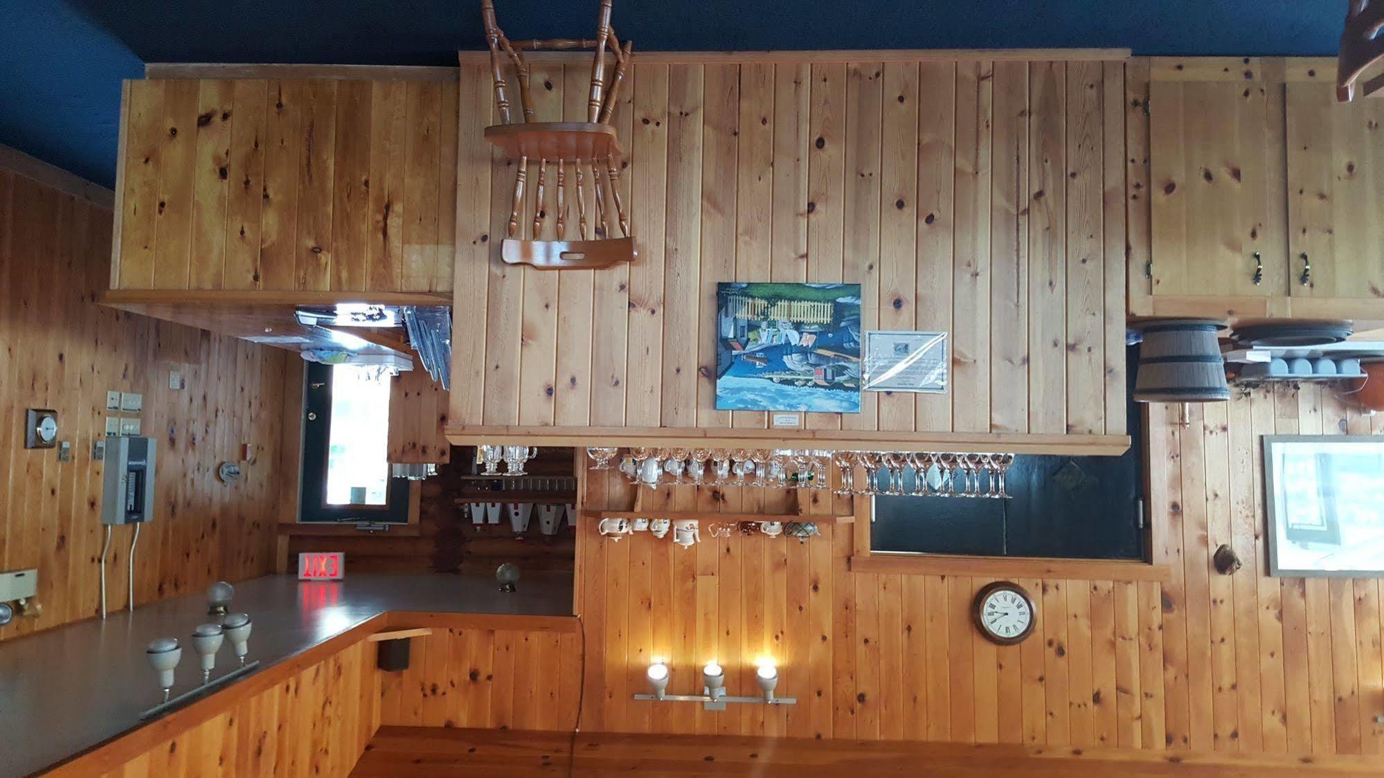 Brier Island Lodge Westport Экстерьер фото