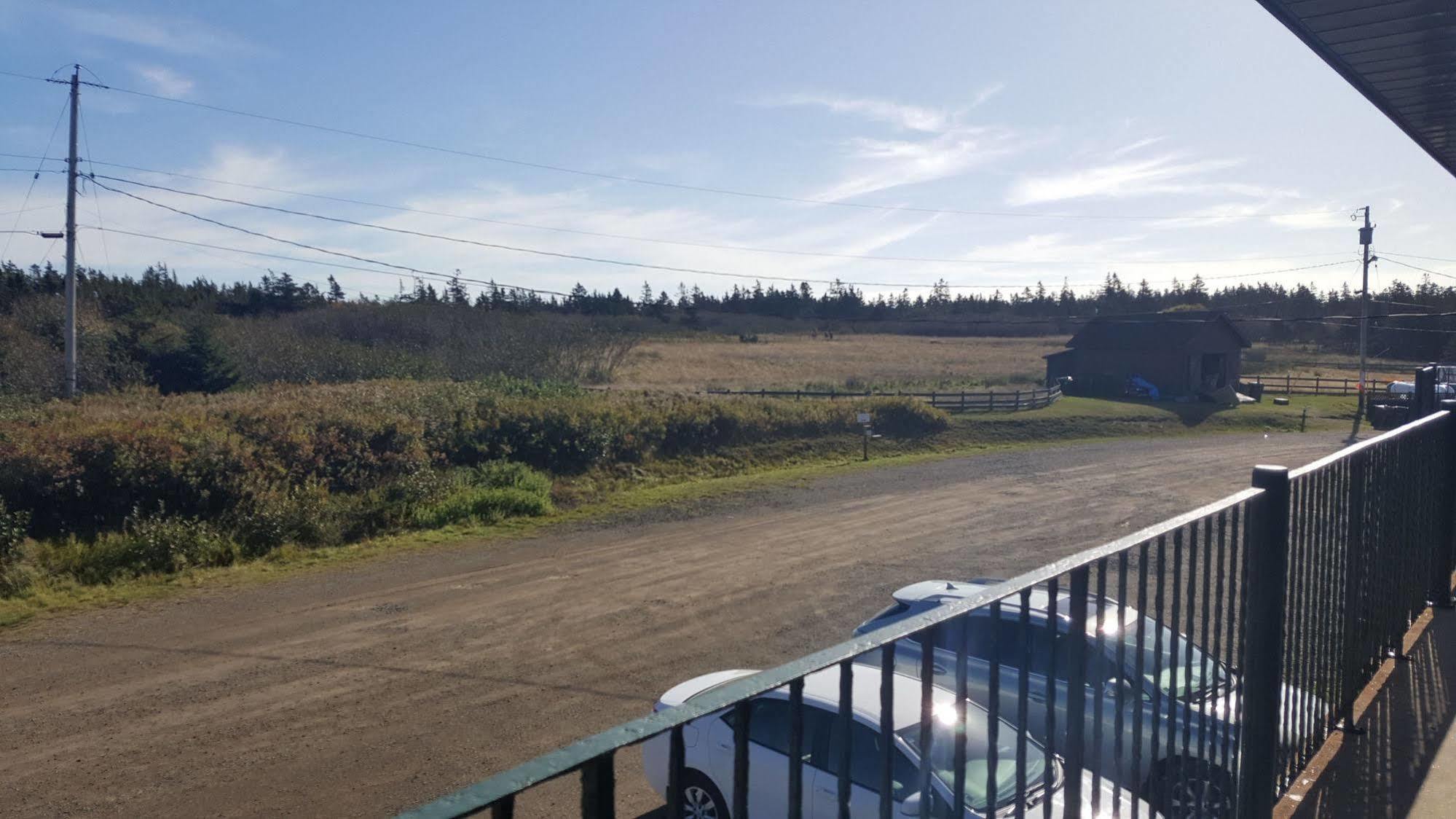 Brier Island Lodge Westport Экстерьер фото